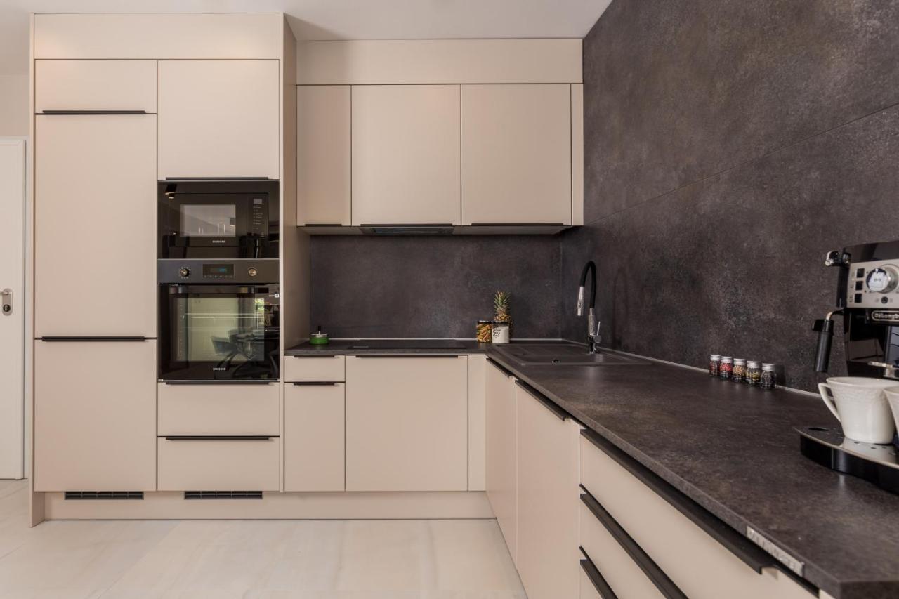 Apartmani Dogas Crikvenica Exterior foto