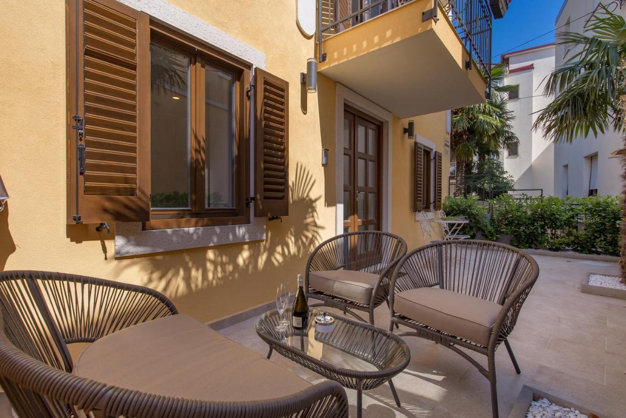 Apartmani Dogas Crikvenica Exterior foto