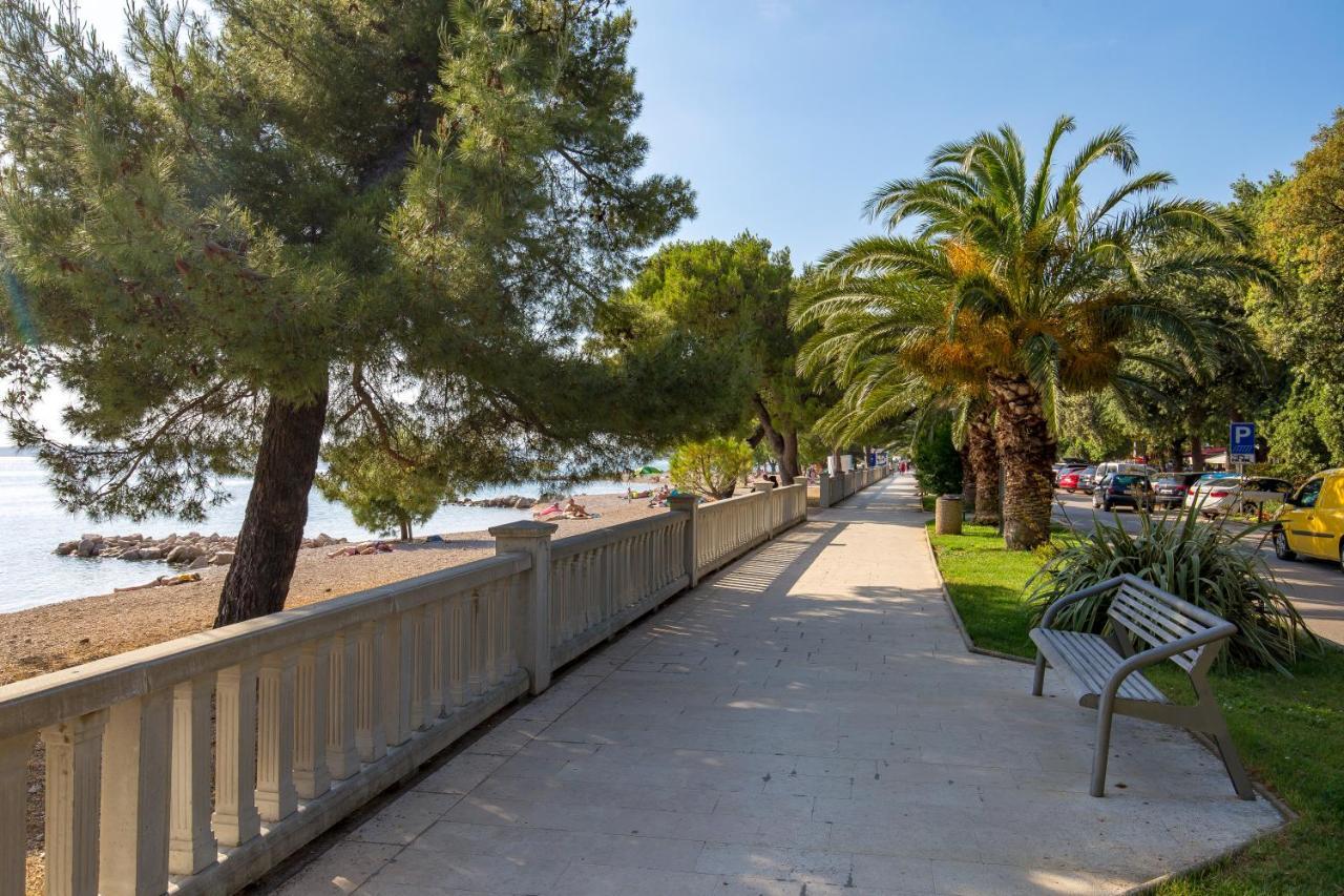 Apartmani Dogas Crikvenica Exterior foto
